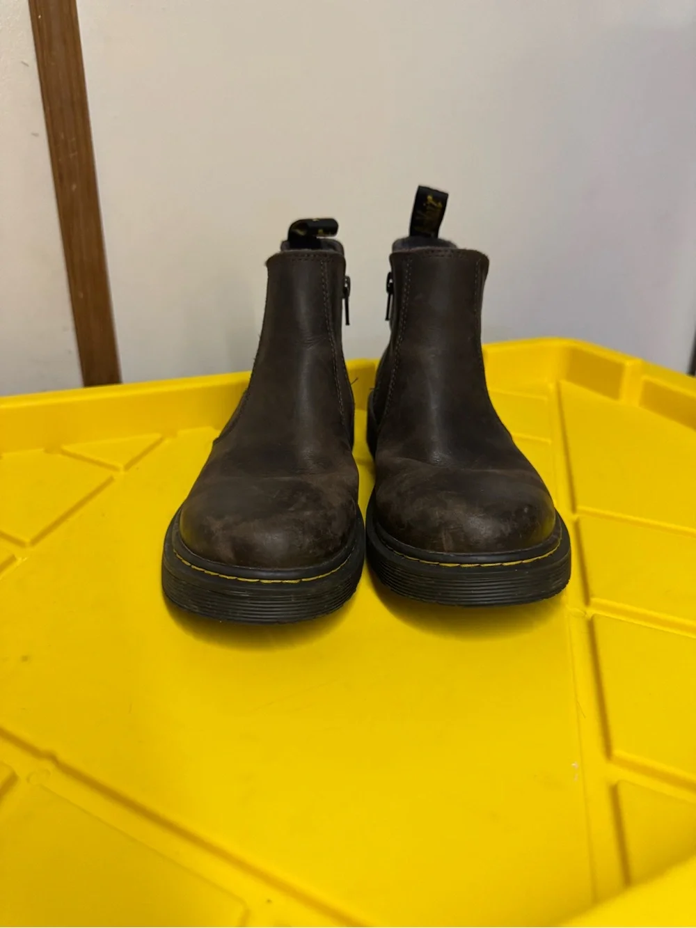 Dr. Martens Brown Leather Chelsea Side Zip Boots Men’s US 4 EU 36